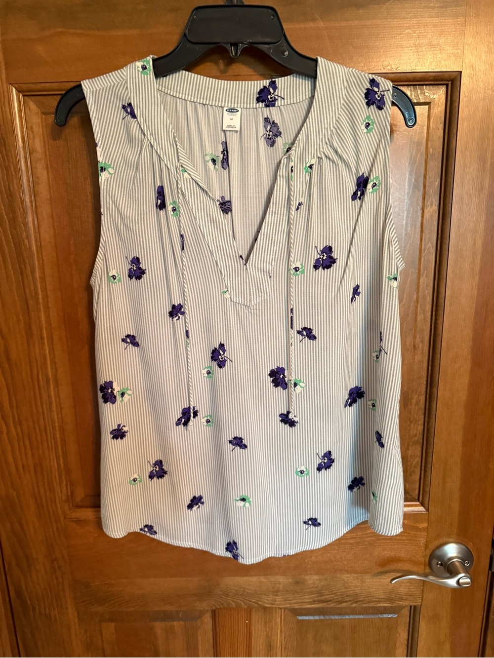 Old Navy Floral Stripe V-Neck Sleeveless Top